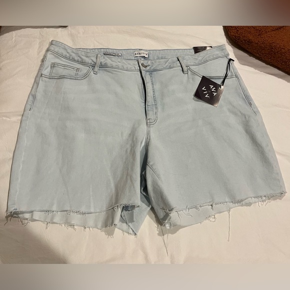 AVA & VIV Bermuda Stretch Jean Shorts High Rise Relaxed Fit Size 22 7” - Picture 4 of 5